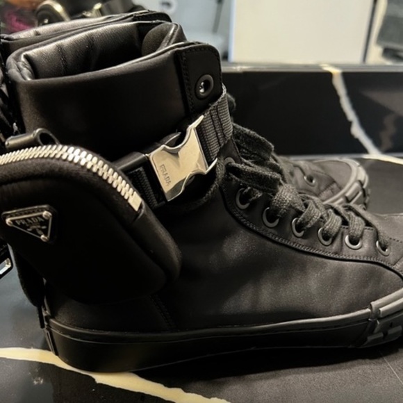 100% Authentic Prada Re-Nylon high-top sneakers - Picture 8 of 8
